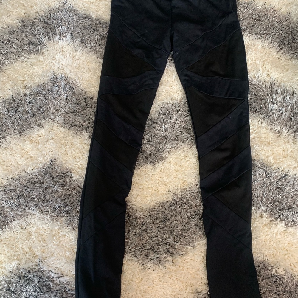 Mesh leggings
